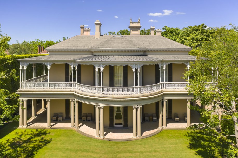 22 Lascelles Avenue, Toorak
SOLD 2021