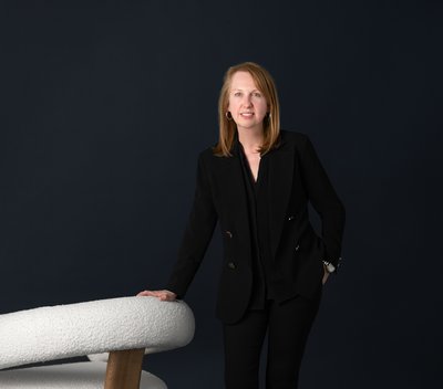 Agent Angela Davidson