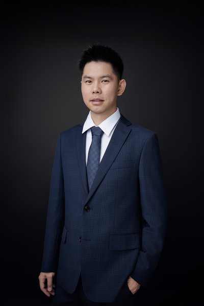 Agent Chris Gong