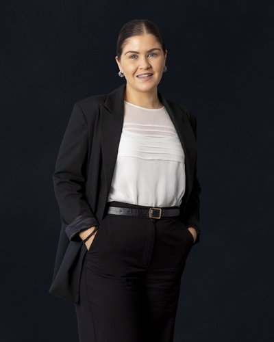 Agent Pamela Theoharakos