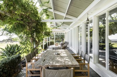 The New Sea and Tree-change: Buyers Seek Luxury and Longevity