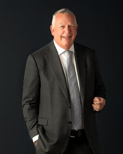 Agent Jeremy Fox