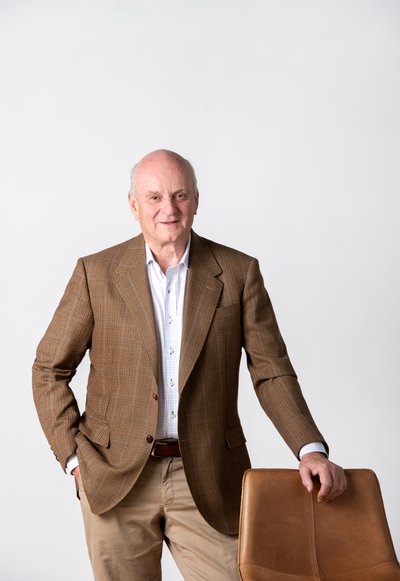 Agent Warwick Anderson